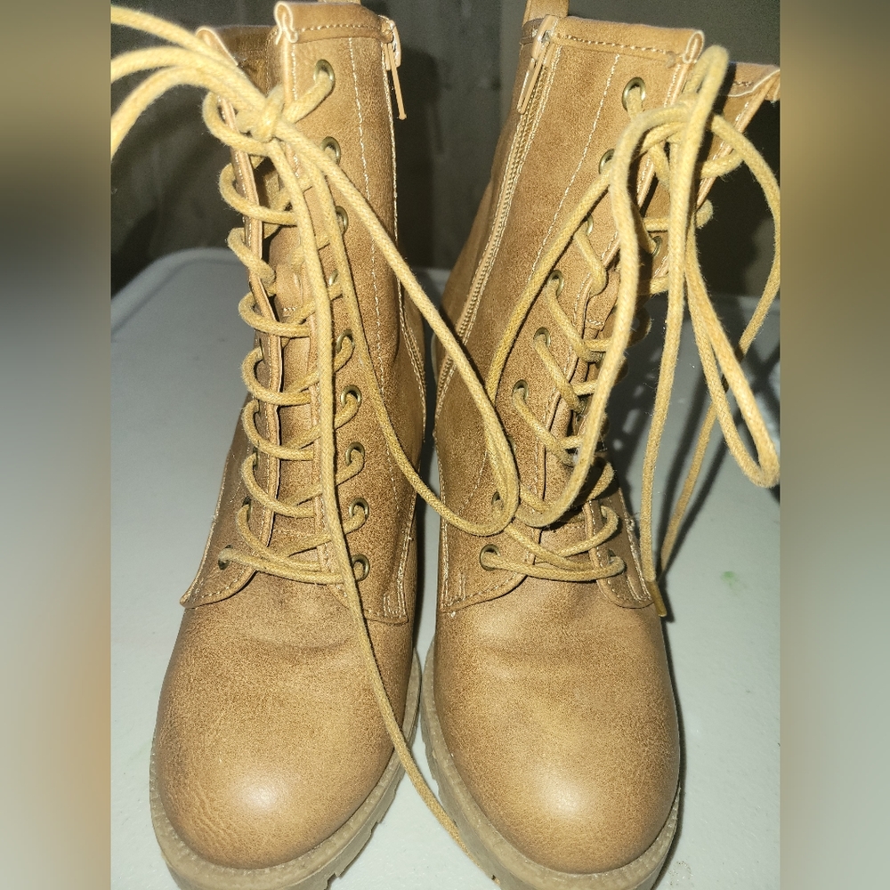 Zigi soho Heeled Boots  Size 8